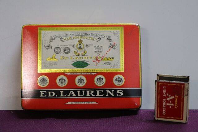 COL. Le Khedive Ed. Laurens Égyptiennes Cigarettes Tin | XXXX Antique ...
