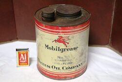 Mobilgrease Vacuum Oil Company 5lb Chassis Semi-Fluid Tin.