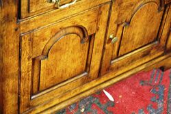 Wonderful Quality Pair of C20th Solid Oak Small Chests 