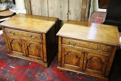 Wonderful Quality Pair of C20th Solid Oak Small Chests 