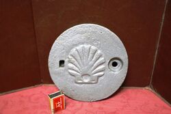 Cast Iron Embossed Shell Tank Lid Cover #