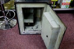 Antique TPitt and C0 Melbourne Metal Safe 